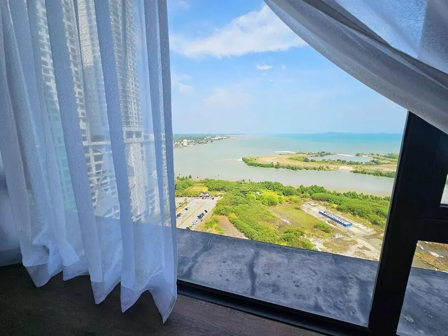 Serenitystay•Seaview•Ownbathtub.Imperioresidence Malacca Malaysia